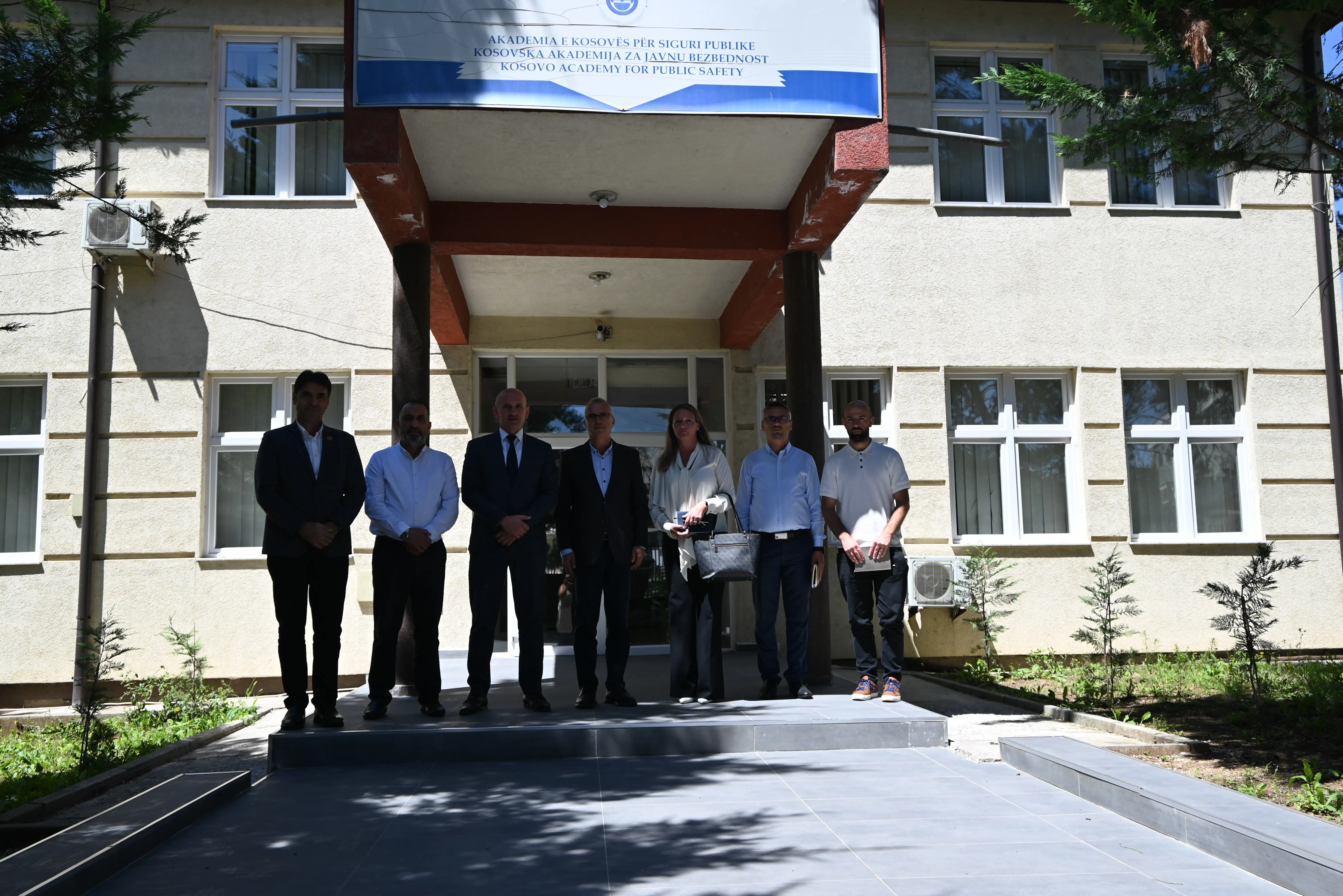 Zëvendësministri i Punëve të Brendshme, z. Enver Dugolli, vizitoi Akademinë e Kosovës për Siguri Publike